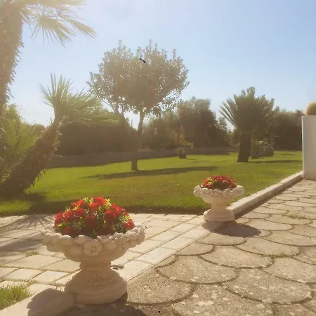 Giuseppina مونوبولي